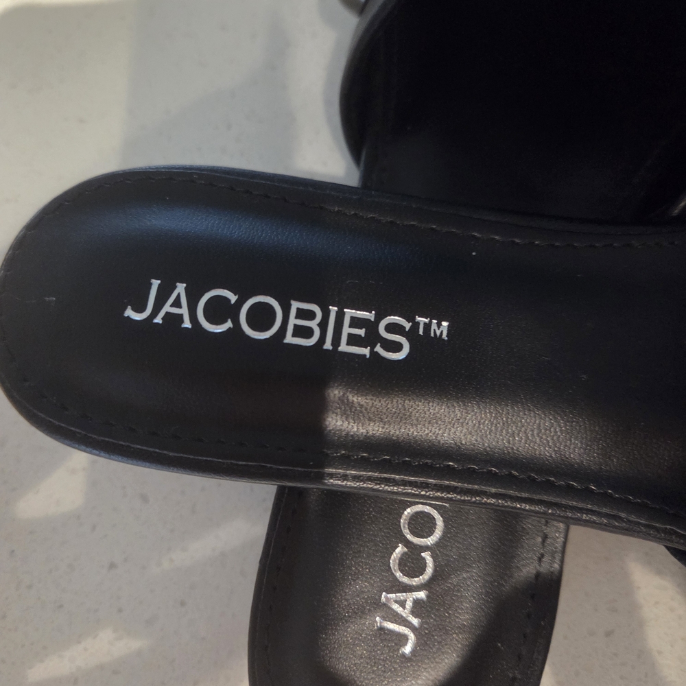 NWOT! Jacob Black Studded Women's Flats - Picture 4 of 5